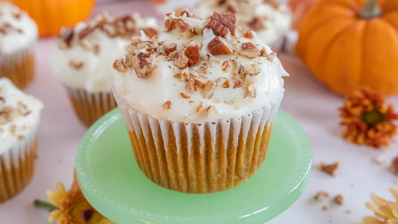 Pumpkin pecan cupcakes