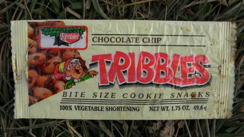 Keebler Tribbles wrapper lying on grass