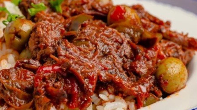 ropa vieja with green olive