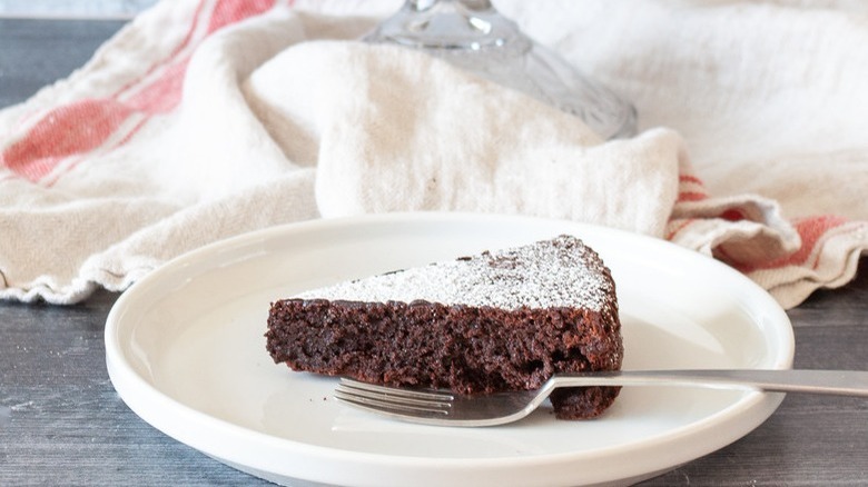 chocolate cake with crumpled towel