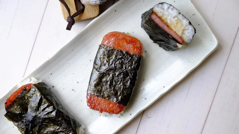 Spam musubi