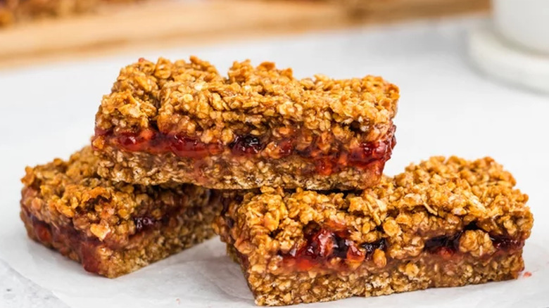 Oat bars with jelly centers