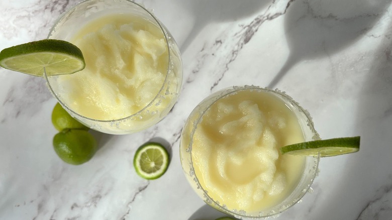 frozen lime drinks with limes