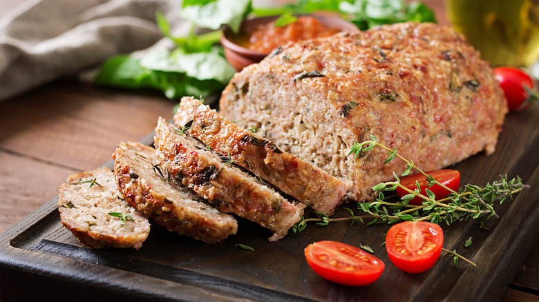Meatloaf with tomatoes 