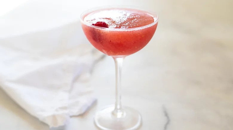 a glass of frosé