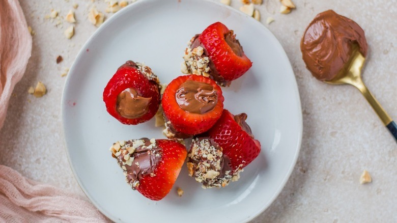 strawberries filled with Nutella