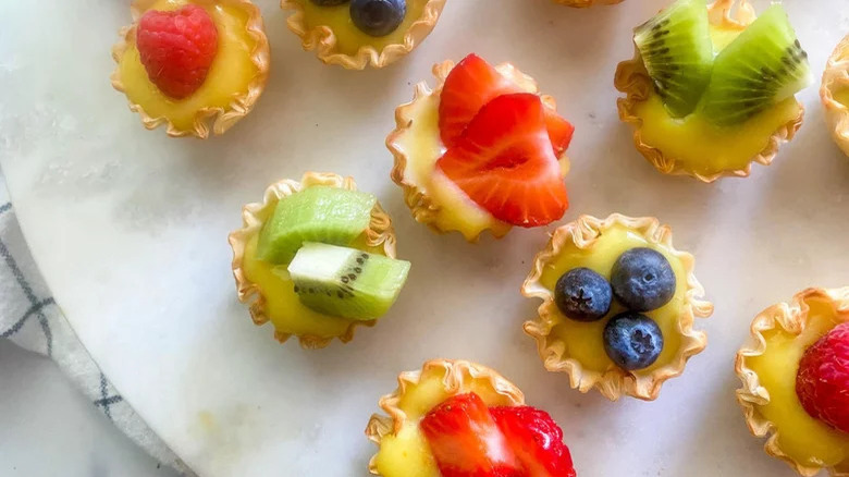 mini fruit tarts