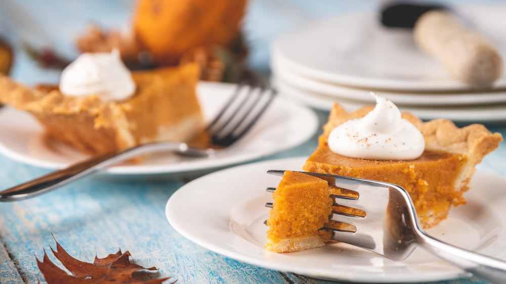 Pumpkin pie, most popular Thanksgiving dessert 