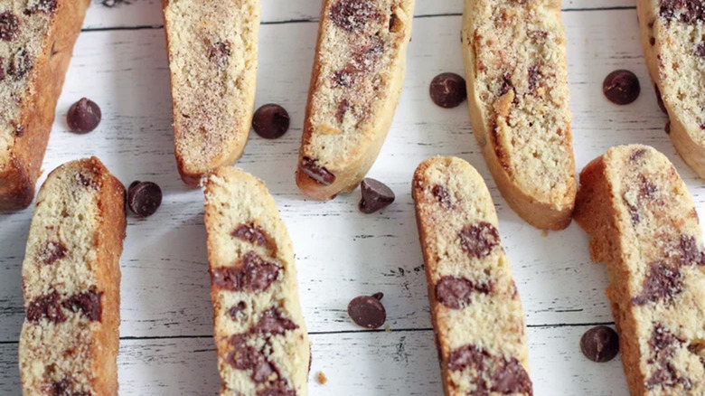 chocolate chip mandel bread