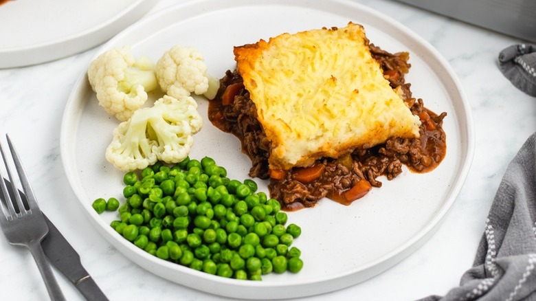 cottage pie with vegetables