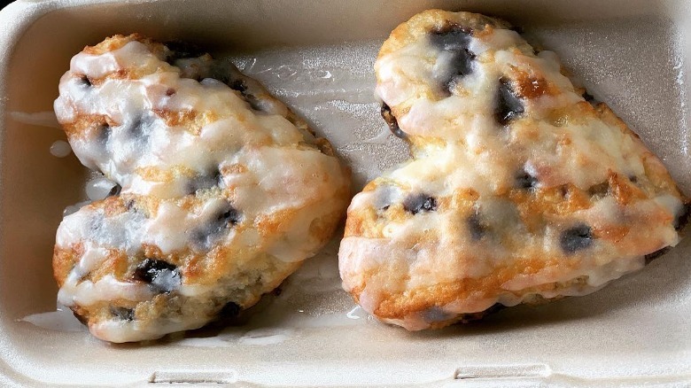 Tray filled with bojangles bo berry biscuits