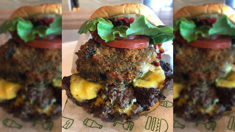 stacks of shake shack burgers 