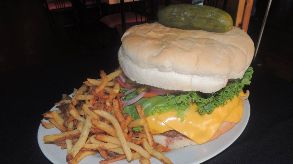 Kookamonga Burger at Kooky Canuck