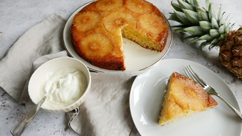 pineapple upside-down cake