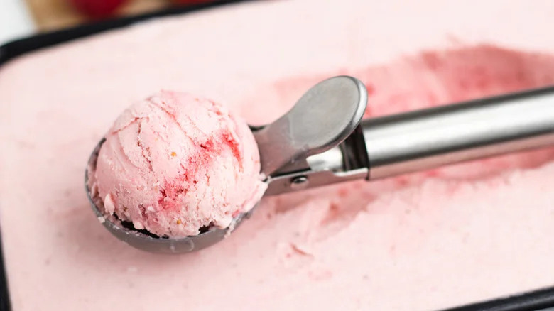 ice cream scoop