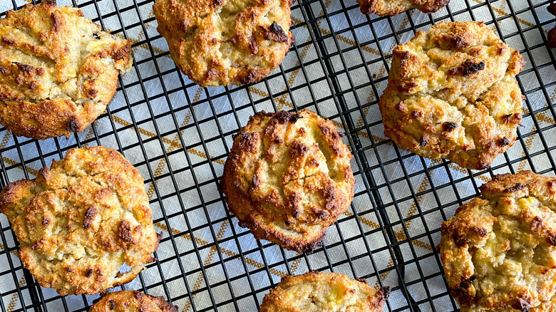 banana bread cookies on rack