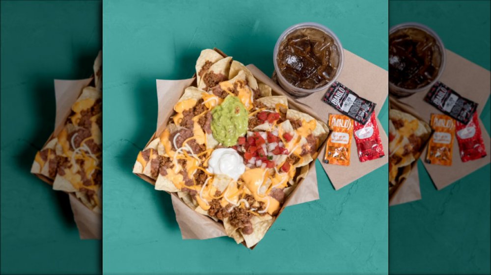 Taco Bell grande nacho box