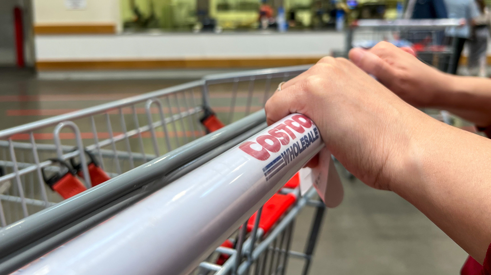 5 Most Annoying Parts Of Shopping At Costco, According To Customers