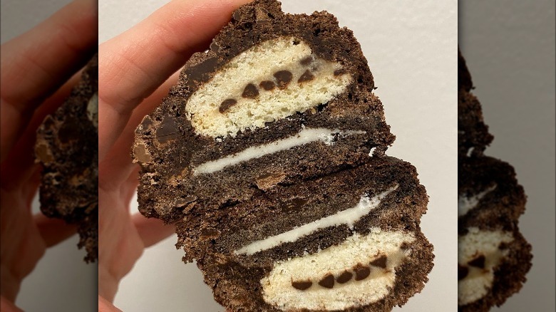 fried oreo macaron cookie