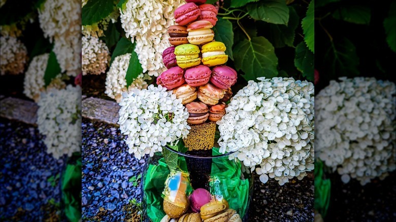 Luxemburgerli macaron in a bouquet