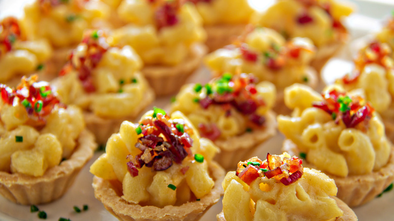 baked mac and cheese bites