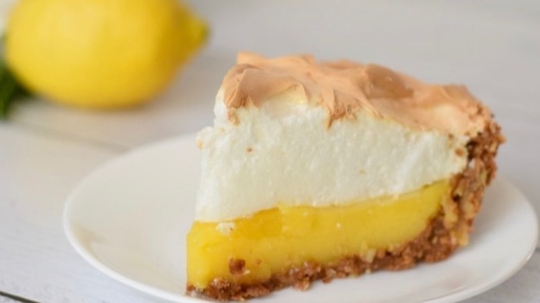 slice of lemon meringue pie 