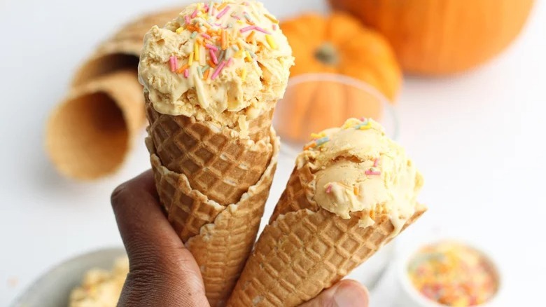 Homemade Pumpkin Ice Cream in cones