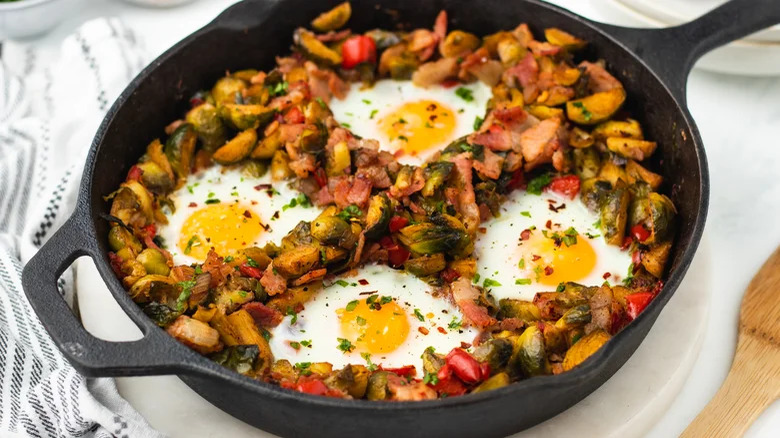 Skillet with bacon, potatoes and eggs