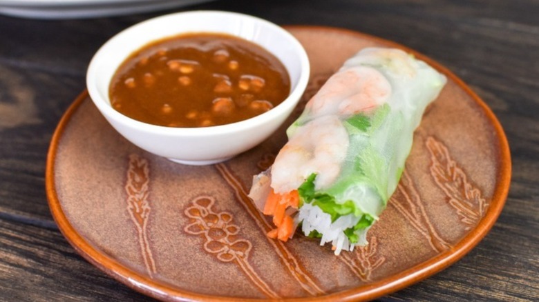 Shrimp spring roll