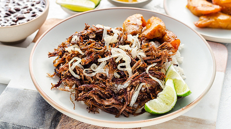 shredded beef with onions