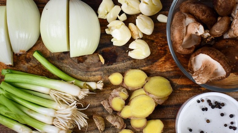 Ginger, onions, and other ingredients