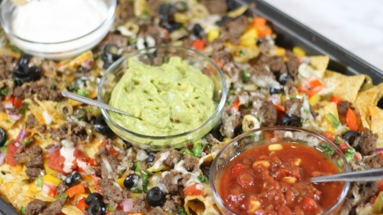 Sheet pan nachos