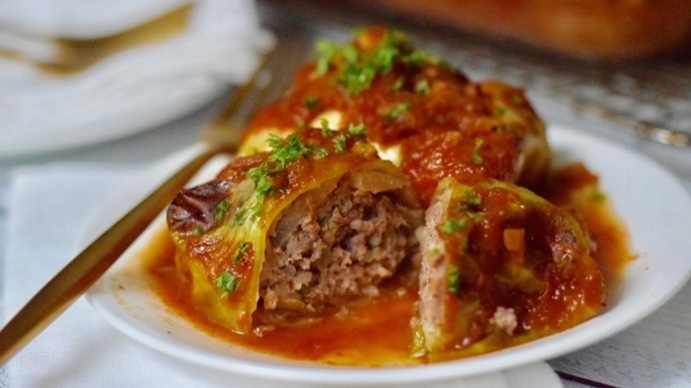 stuffed cabbage with tomato sauce