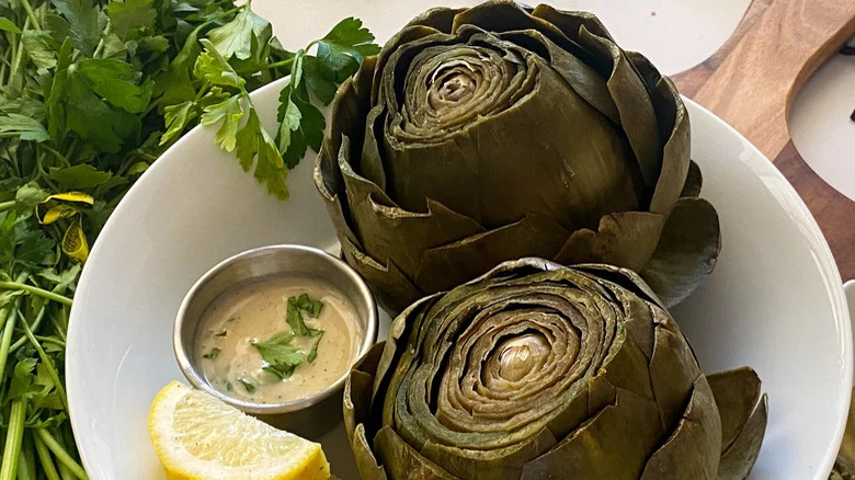 Pot Steamed Artichokes and dip