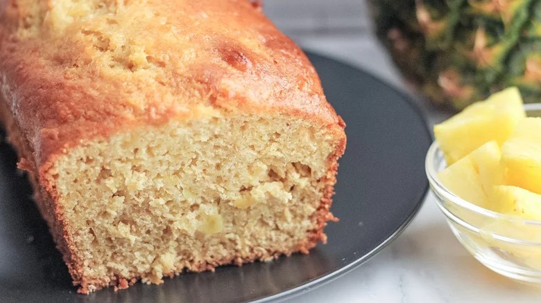 bread with pineapple chunks