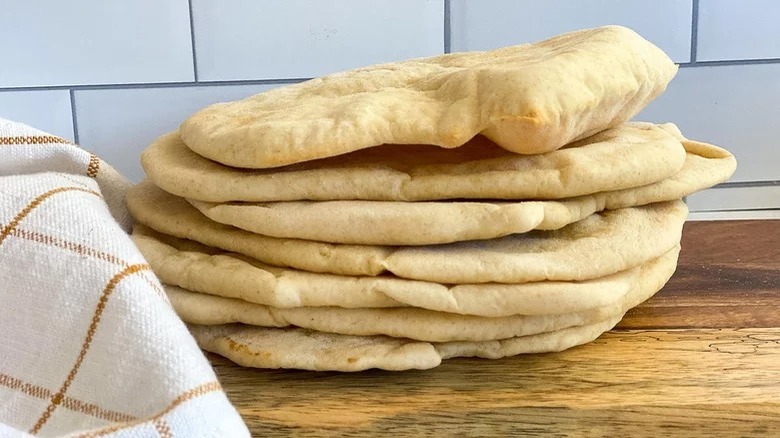 pita bread with dish towel