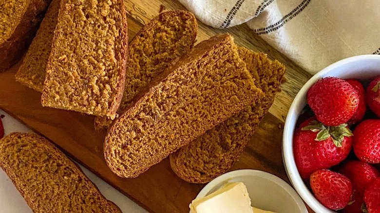 sliced swedish limpa bread