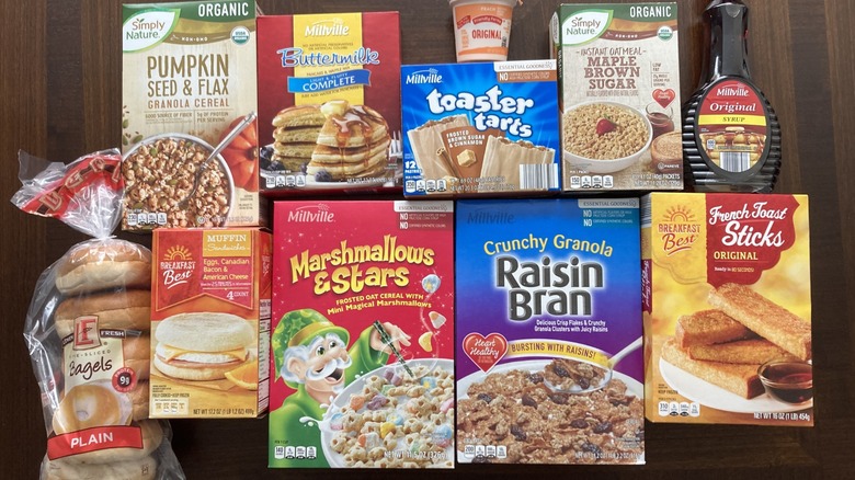 variety of Aldi breakfast foods