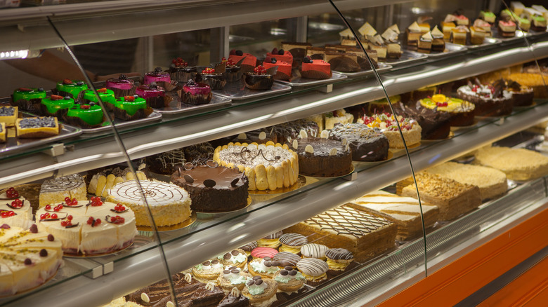 The Truth About Supermarket Cakes — Dellissima Cakes