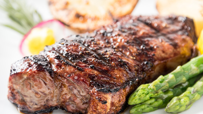 New York Strip steak with asparagus