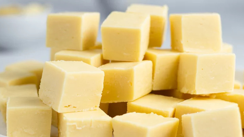 Stacked cubes of white chocolate fudge