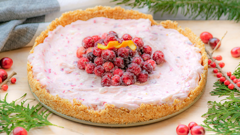 Cracker crumb shell with cranberry cream filling