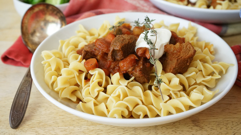 Bowl of goulash and fusilli