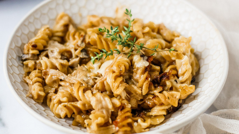 Bowl of fusilli with sauce