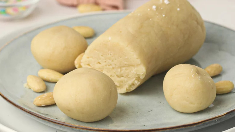 Marizpan balls on a plate