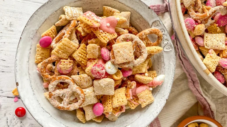 Bowls of valentine's day chex mix