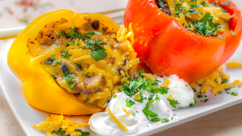 Stuffed peppers with sour cream