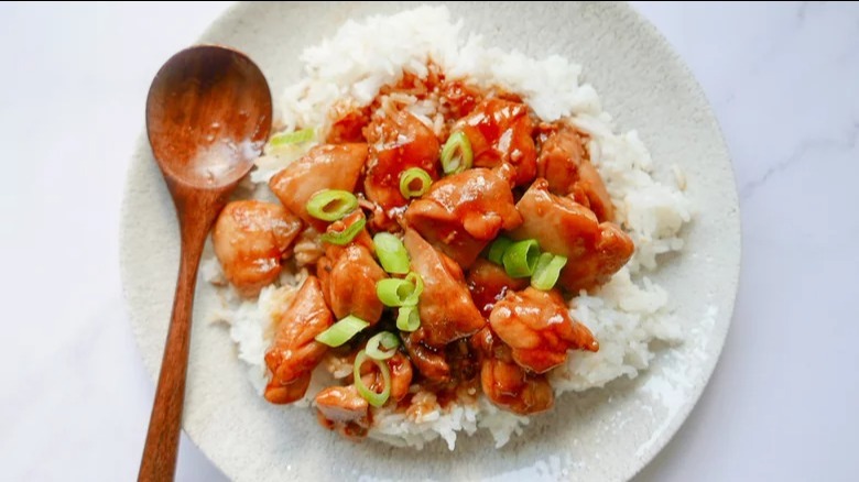 chicken with white rice