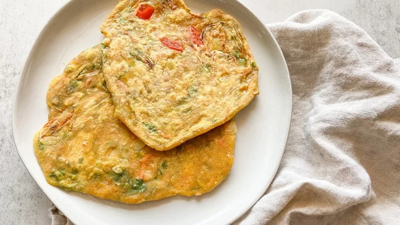 plate of mixed vegetable paratha