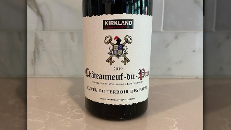 close up of Kirkland Chateauneuf-du-Pape wine